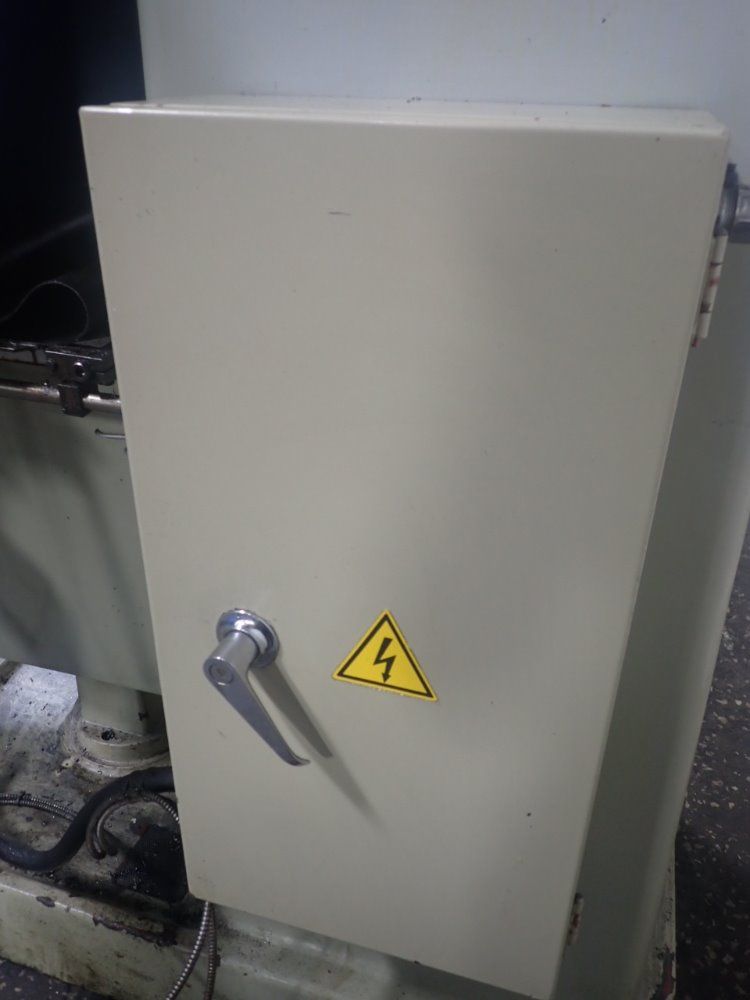 Willis-microcut Vertical Mill