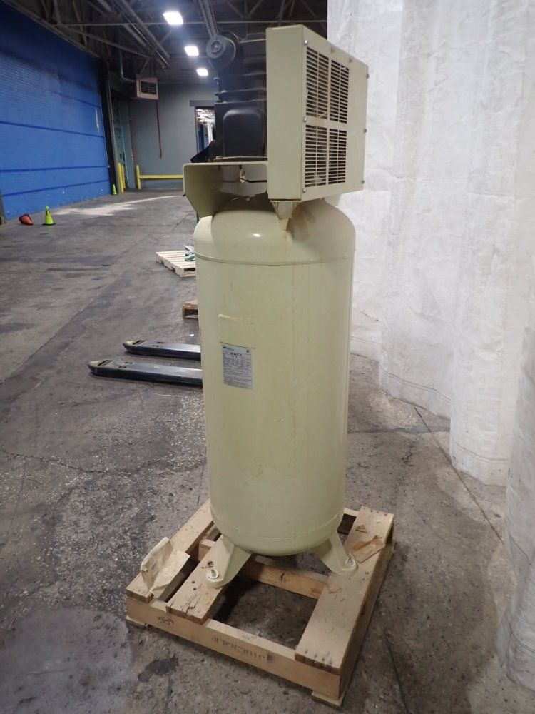 Ingersoll Rand 135 Psi Ss3660v Air Compressor - Ss3660v