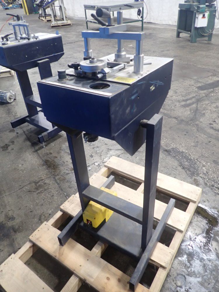 Mitre - Mite Underpinner