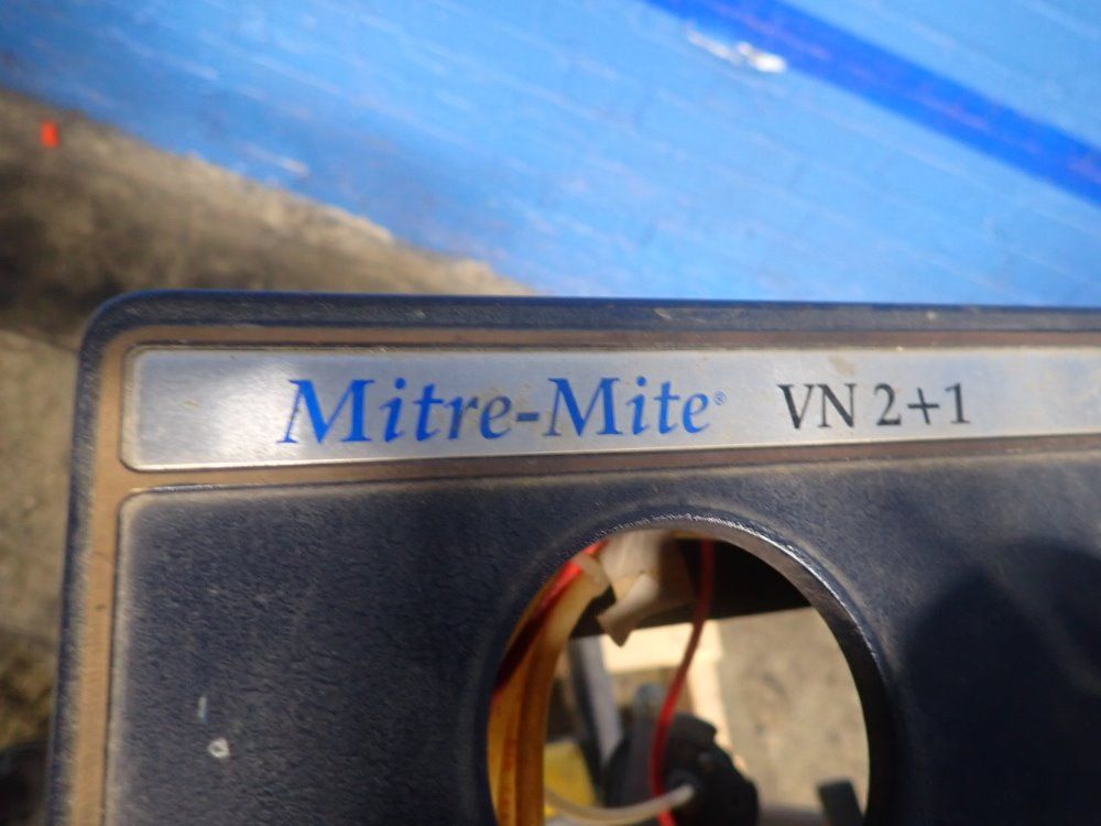 Mitre - Mite Underpinner