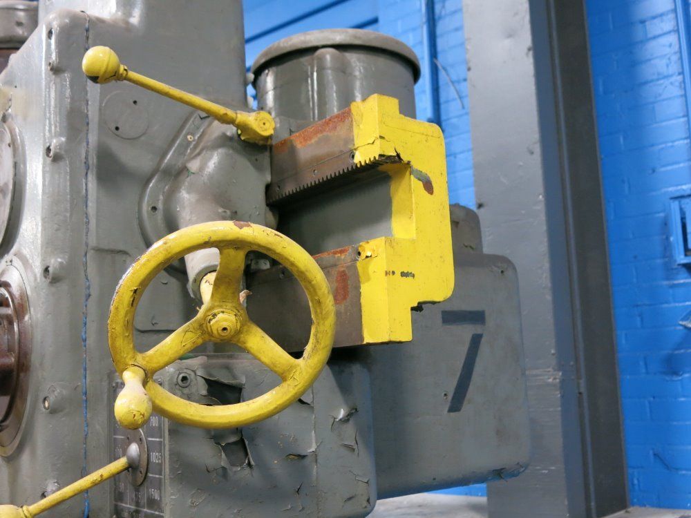 American Tool Works 8" X 4' Radial Arm Drill