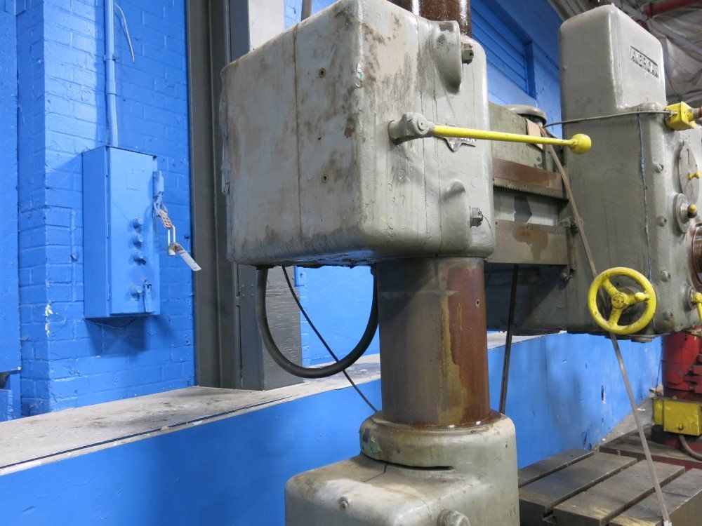 American Tool Works 8" X 4' Radial Arm Drill