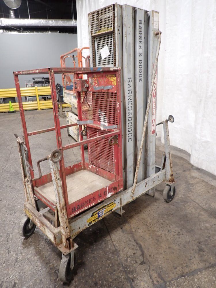 Pac Craft Products 300# 24d Man Lift - 24d