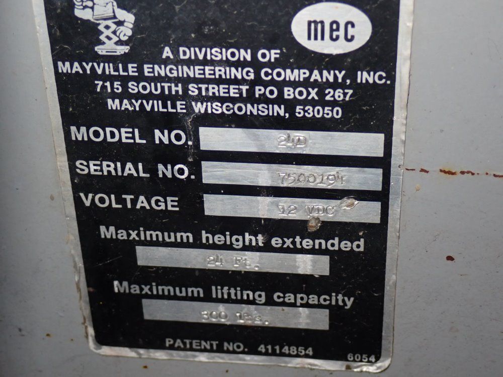 Pac Craft Products 300# 24d Man Lift - 24d