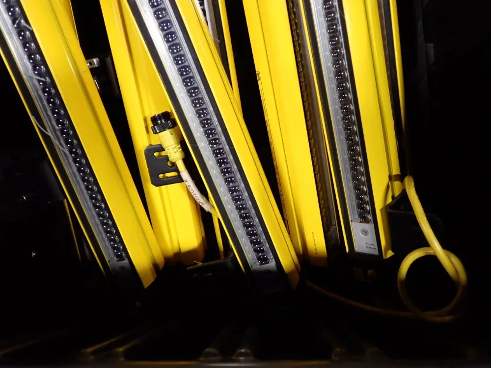 Sick 24" Light Safety Light Curtains - C4000