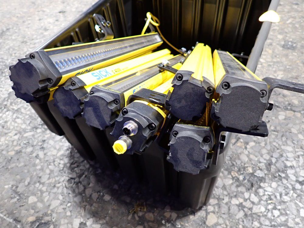 Sick 24" Light Safety Light Curtains - C4000