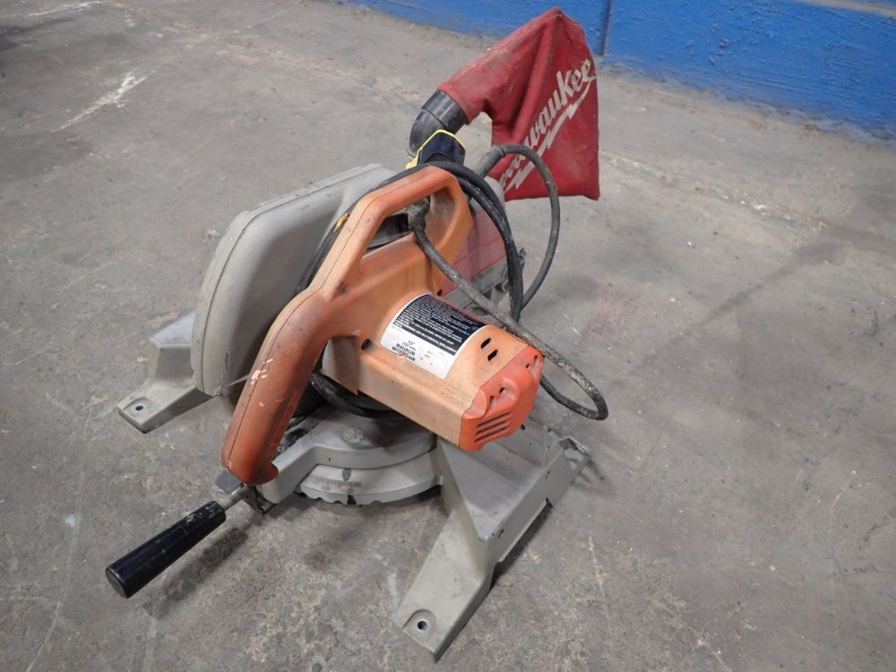 Miluakee 15a 10" Magnum Mitter Saw - 6490