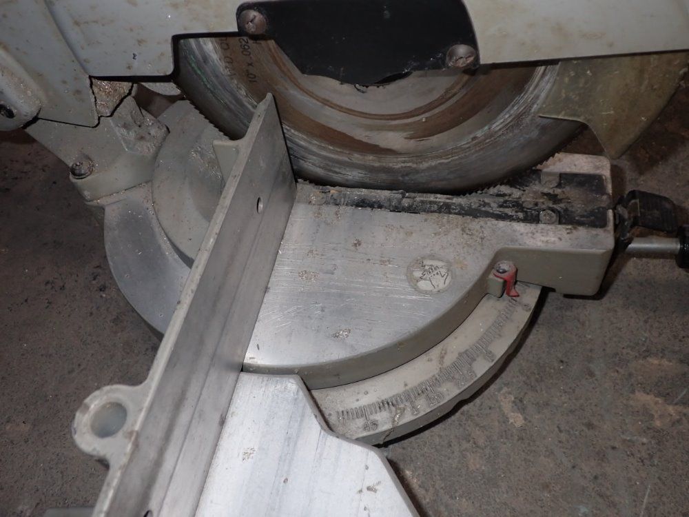 Miluakee 15a 10" Magnum Mitter Saw - 6490