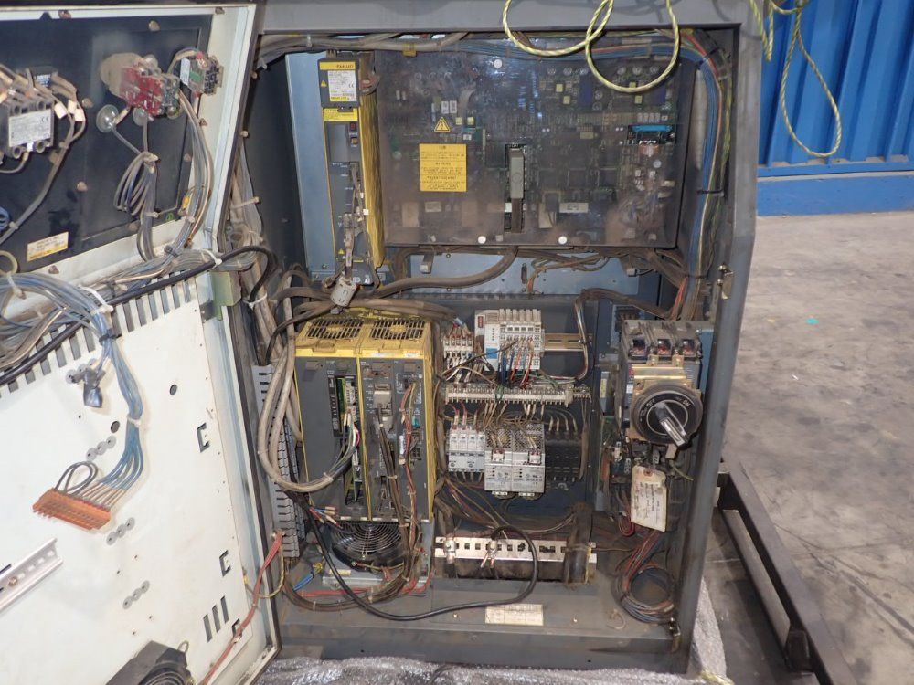 Fanuc 10.5 Kva Robot R-2000ia-200f - A05b-1324-b205