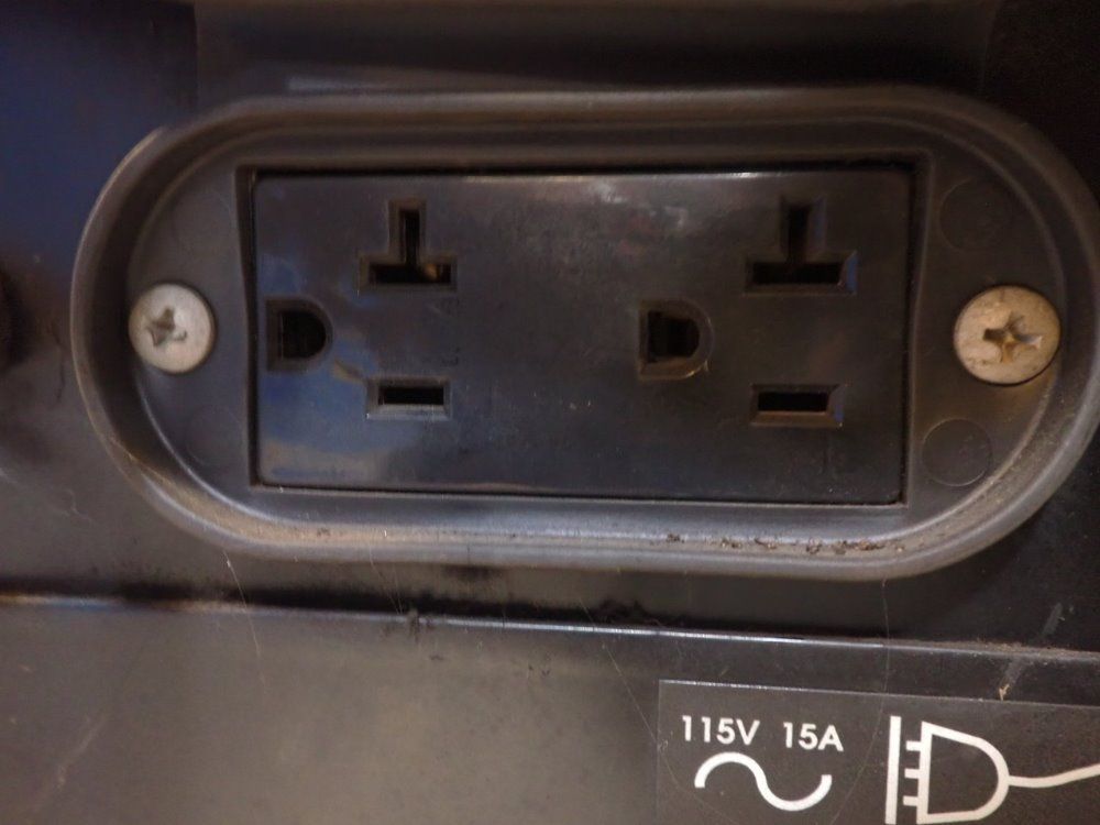 Fanuc 2.0 Kva Robot Arc Mate 100ic-12 - A05b-1224-b201