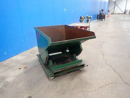 Vestil 4000 Lbs Self Dumping Hopper