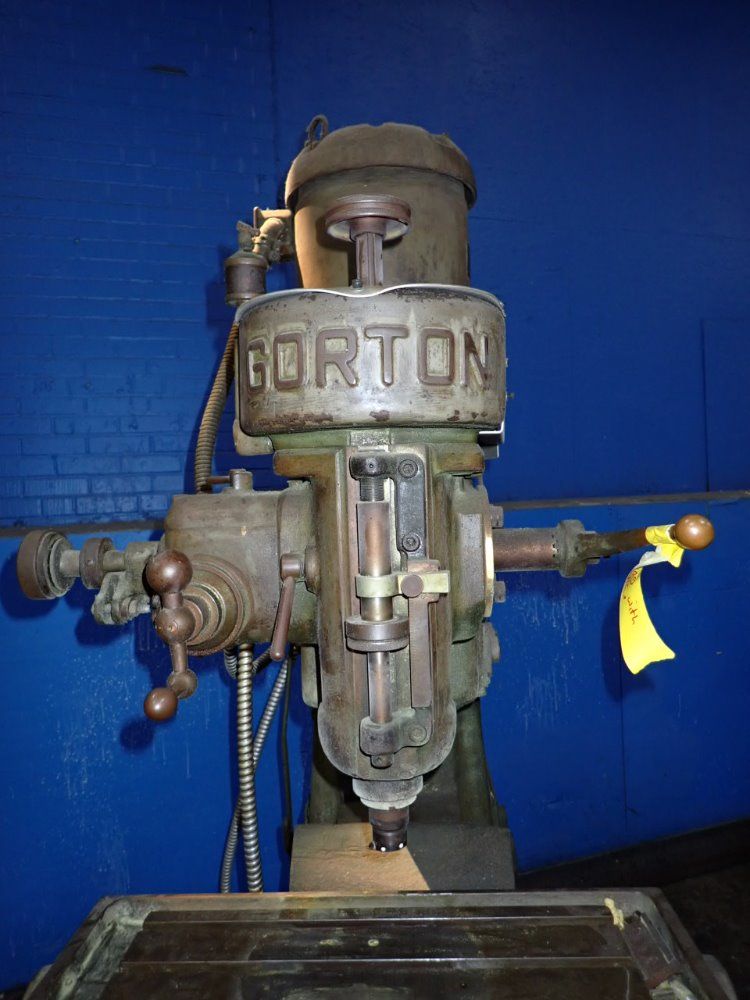 Gorton 24" X 9" Vertical Mill