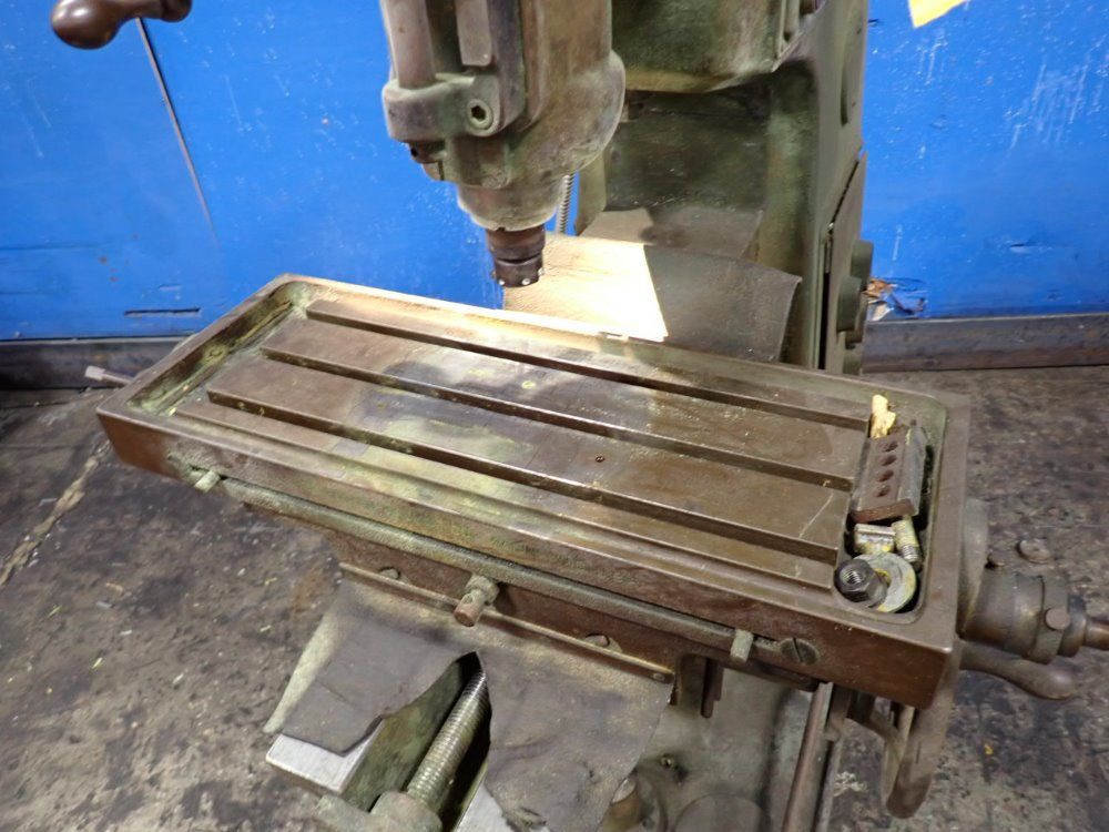 Gorton 24" X 9" Vertical Mill
