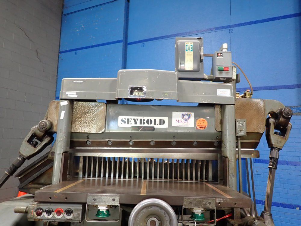 Seybold Paper Cutter