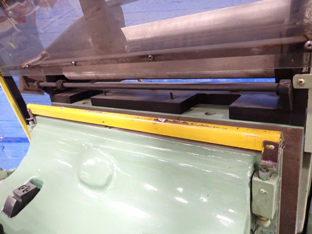 Valueline 19 X 25 Clamshell Die Cutter - Valueline/vl-155