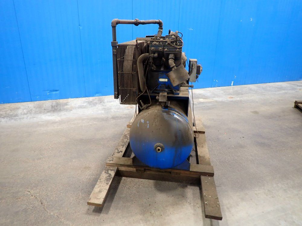 Quincy 120 Gallon Air Compressor - Qt15