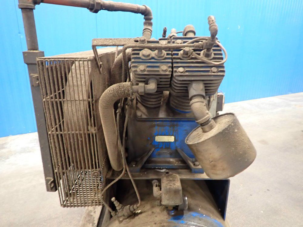 Quincy 120 Gallon Air Compressor - Qt15