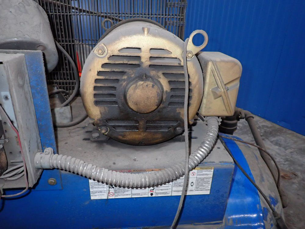 Quincy 120 Gallon Air Compressor - Qt15