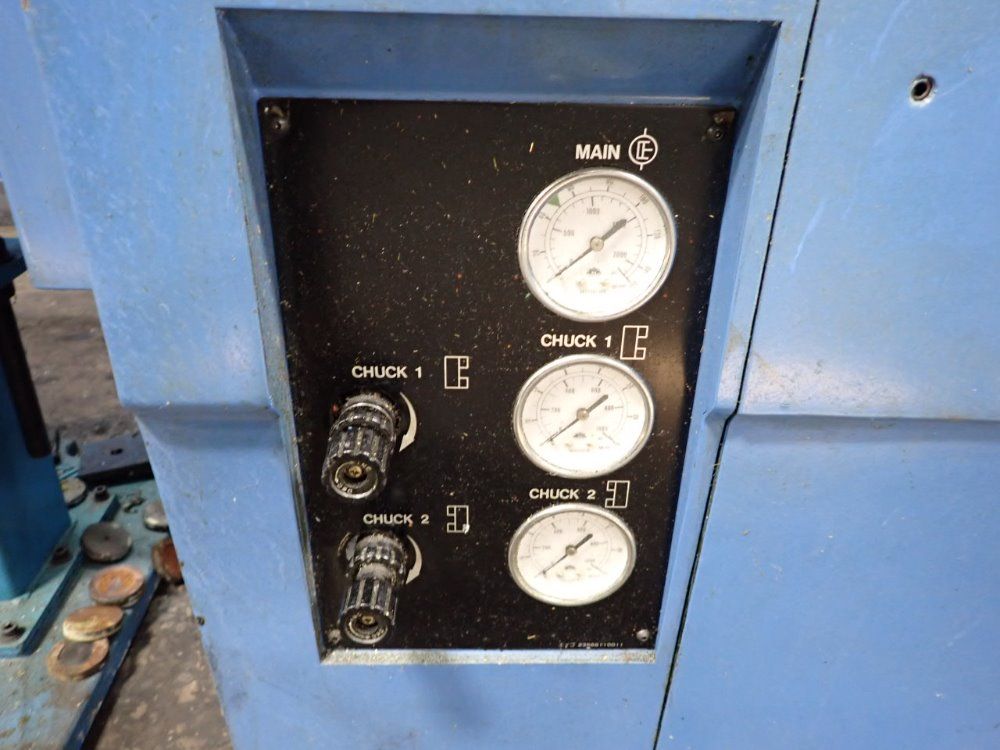 Yamazak Mazak Corp Injection Molder