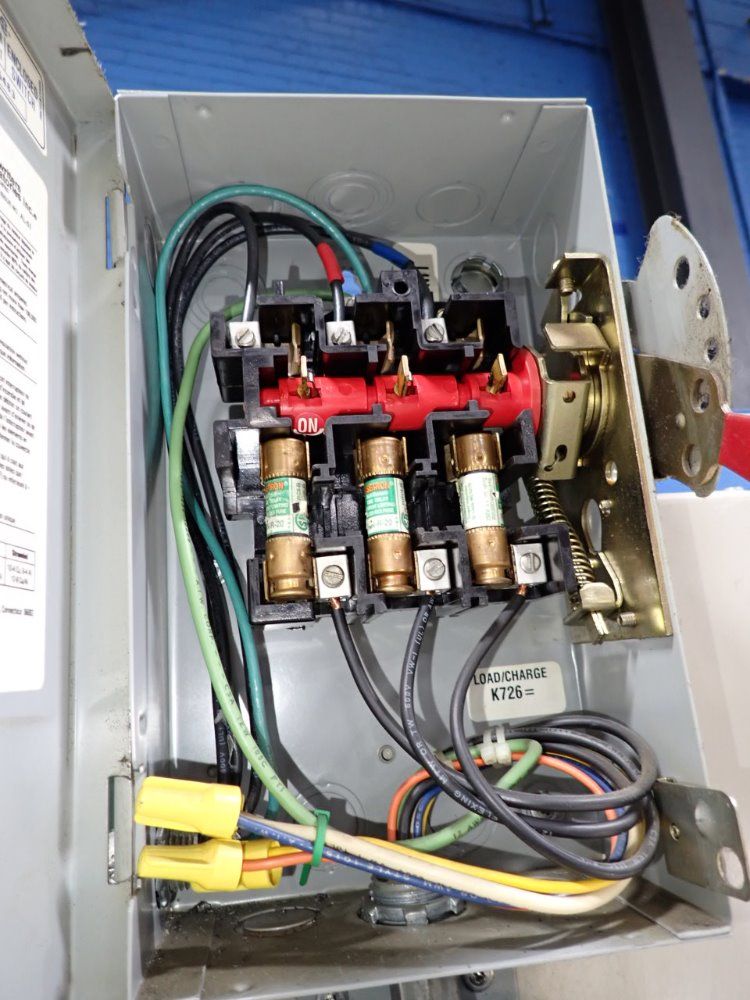 Yamazak Mazak Corp Injection Molder