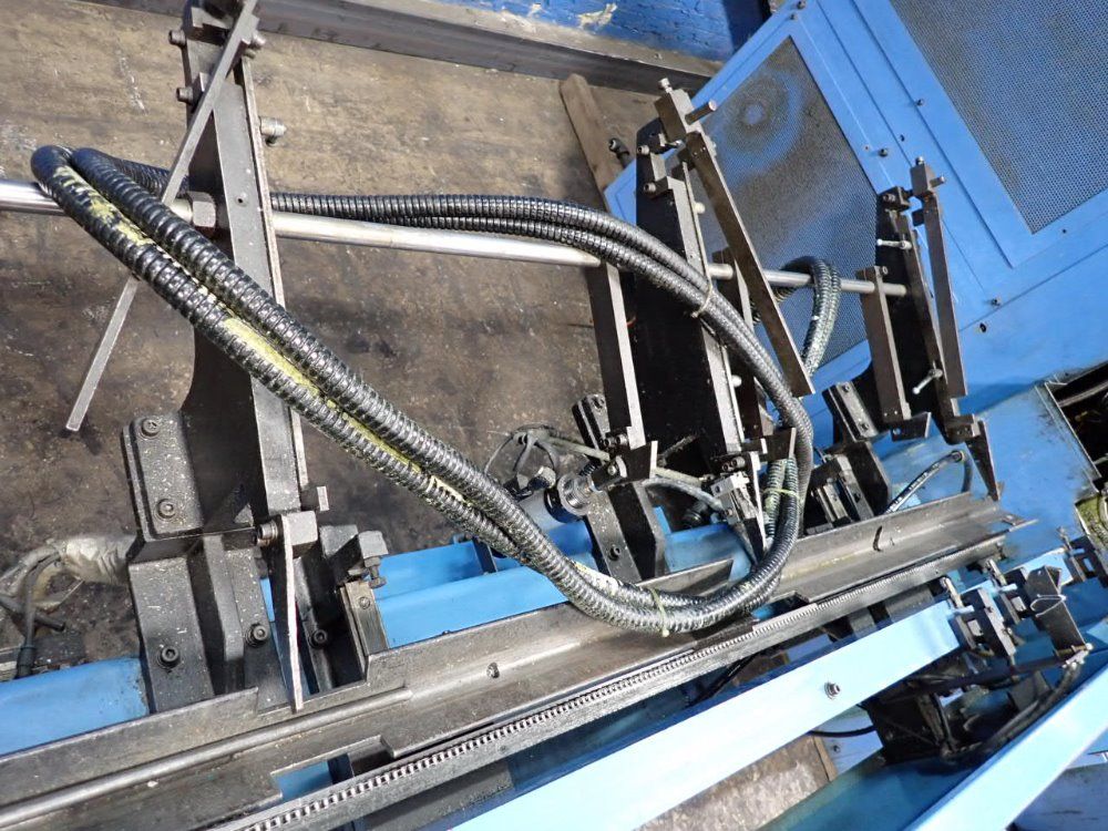 Yamazak Mazak Corp Injection Molder