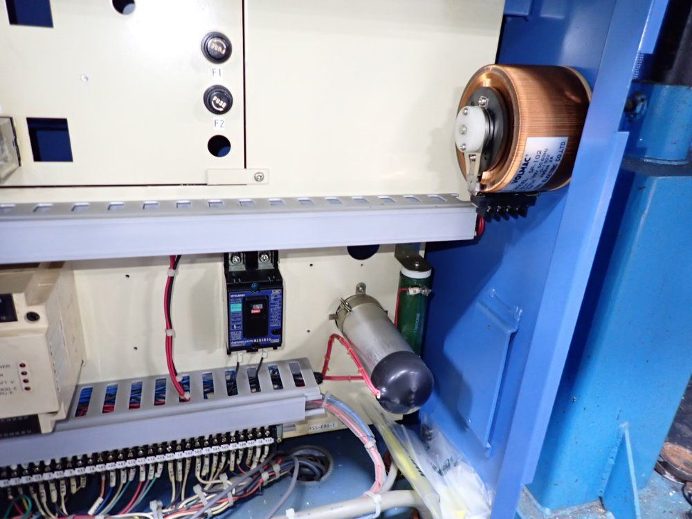 Yamazak Mazak Corp Injection Molder