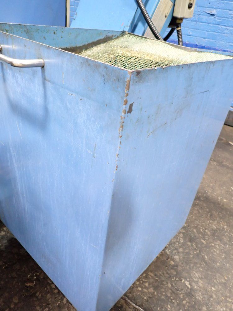 Yamazak Mazak Corp Injection Molder