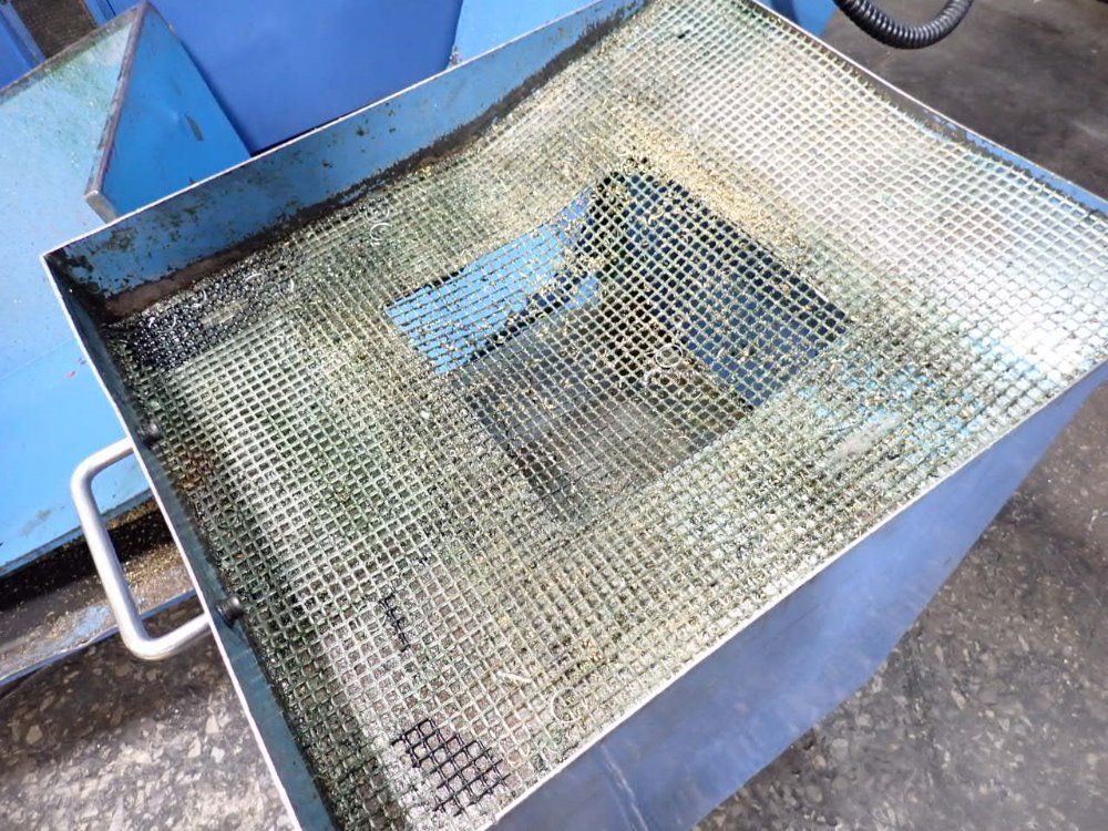 Yamazak Mazak Corp Injection Molder