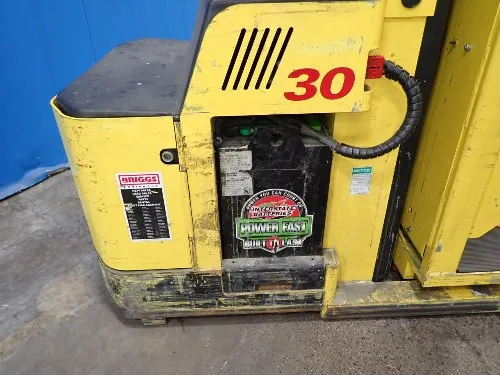 Hyster 3000 Lbs Electric Order Picker - R30xms3