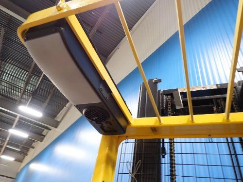 Hyster 3000 Lbs Electric Order Picker - R30xms3