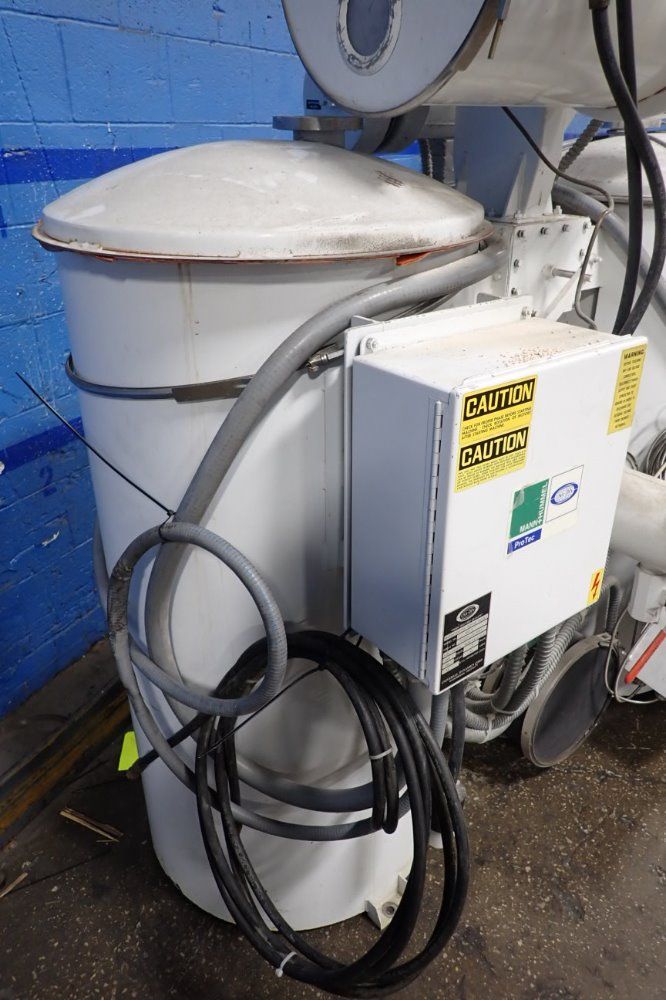 Una-dyn Dehumidifying Hopper Dryer
