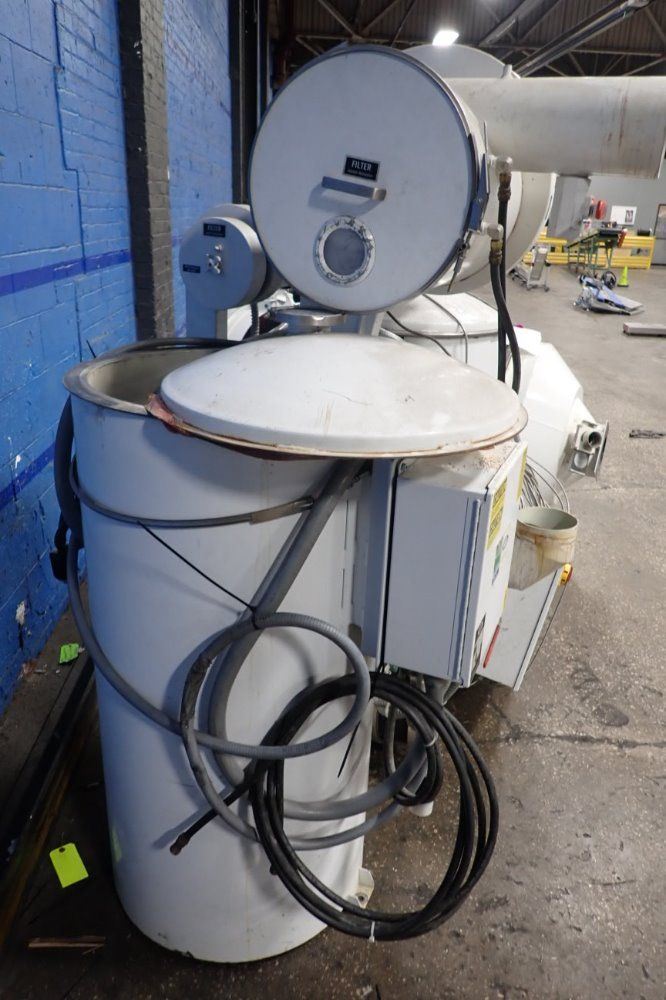 Una-dyn Dehumidifying Hopper Dryer