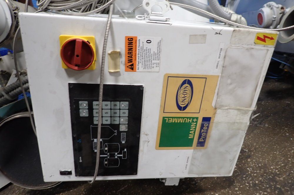 Una-dyn Dehumidifying Hopper Dryer