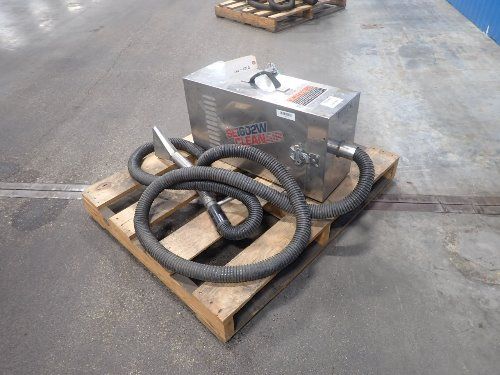 Red D Arc Welding Fume Extractor 