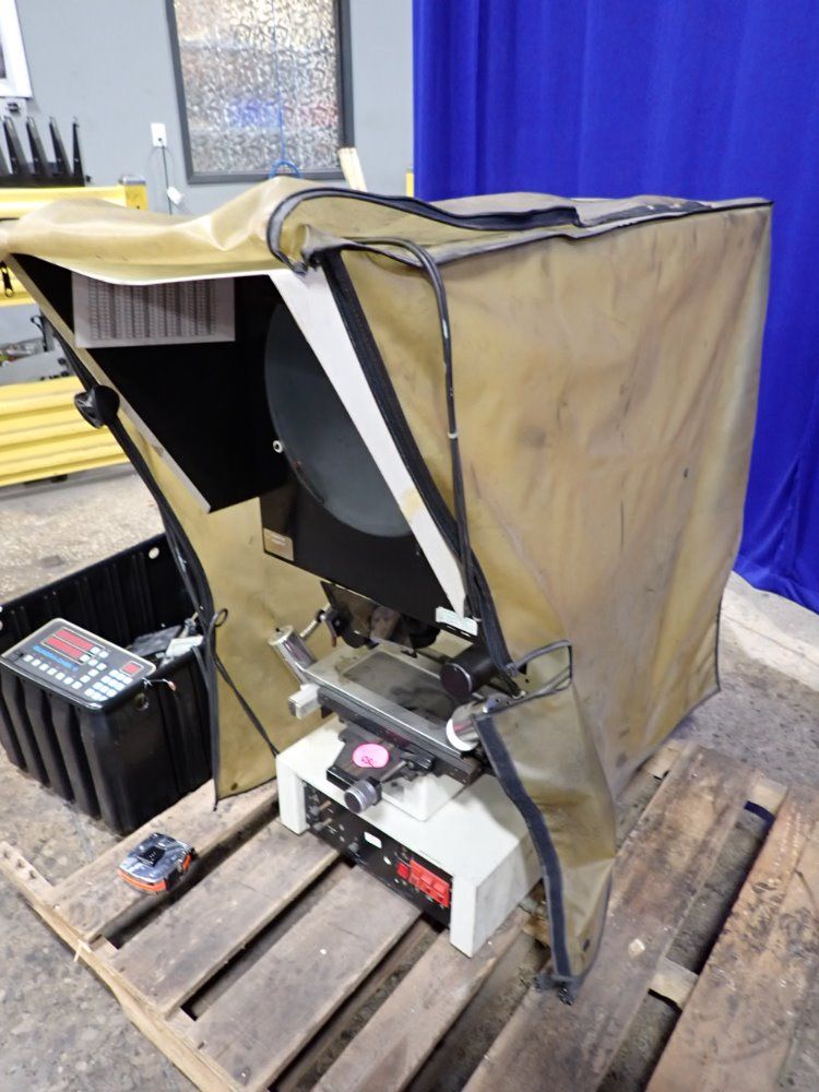 Gage Master Corp Optical Comparator