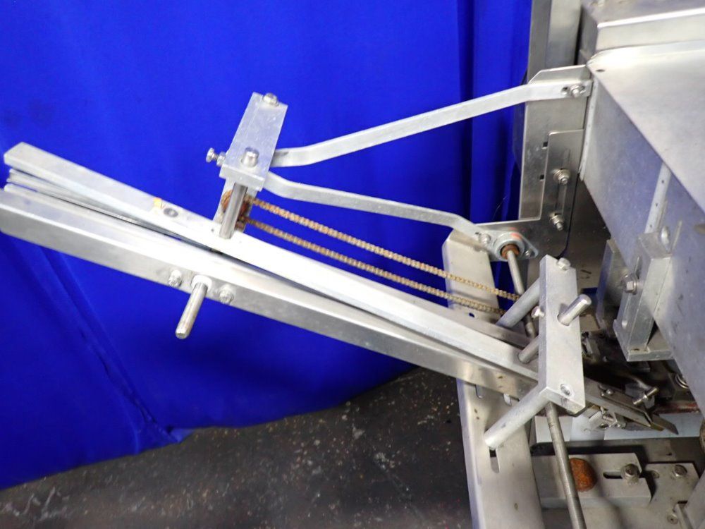 Elf/electronic Liquid Fillers Capper