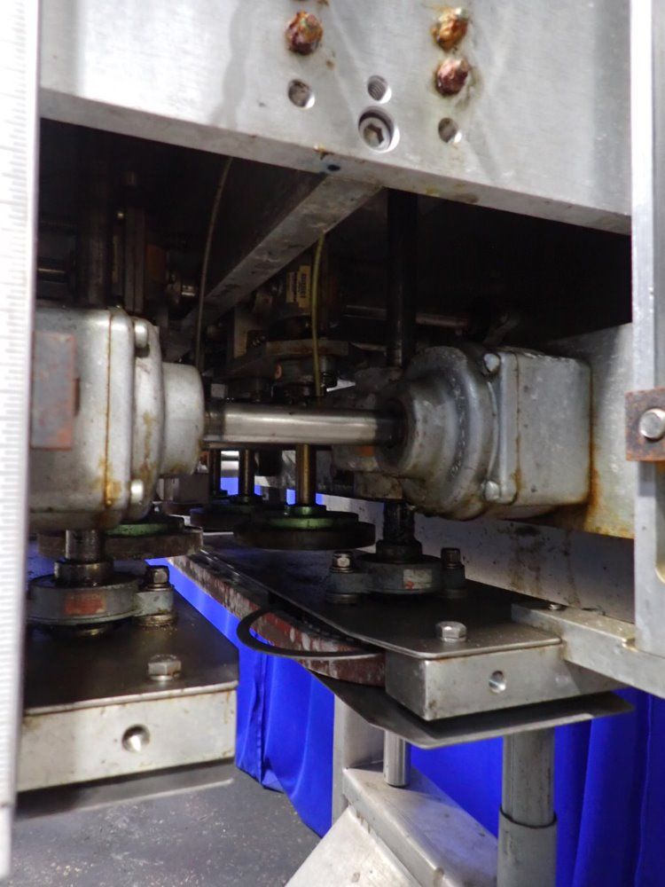 Elf/electronic Liquid Fillers Capper