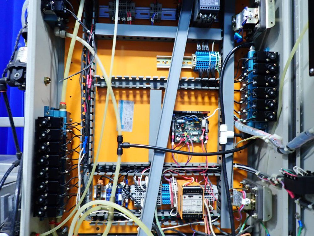 Elf/electronic Liquid Fillers Capper