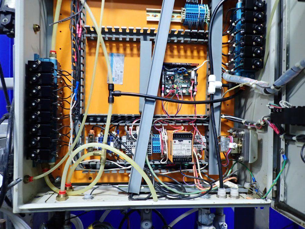 Elf/electronic Liquid Fillers Capper