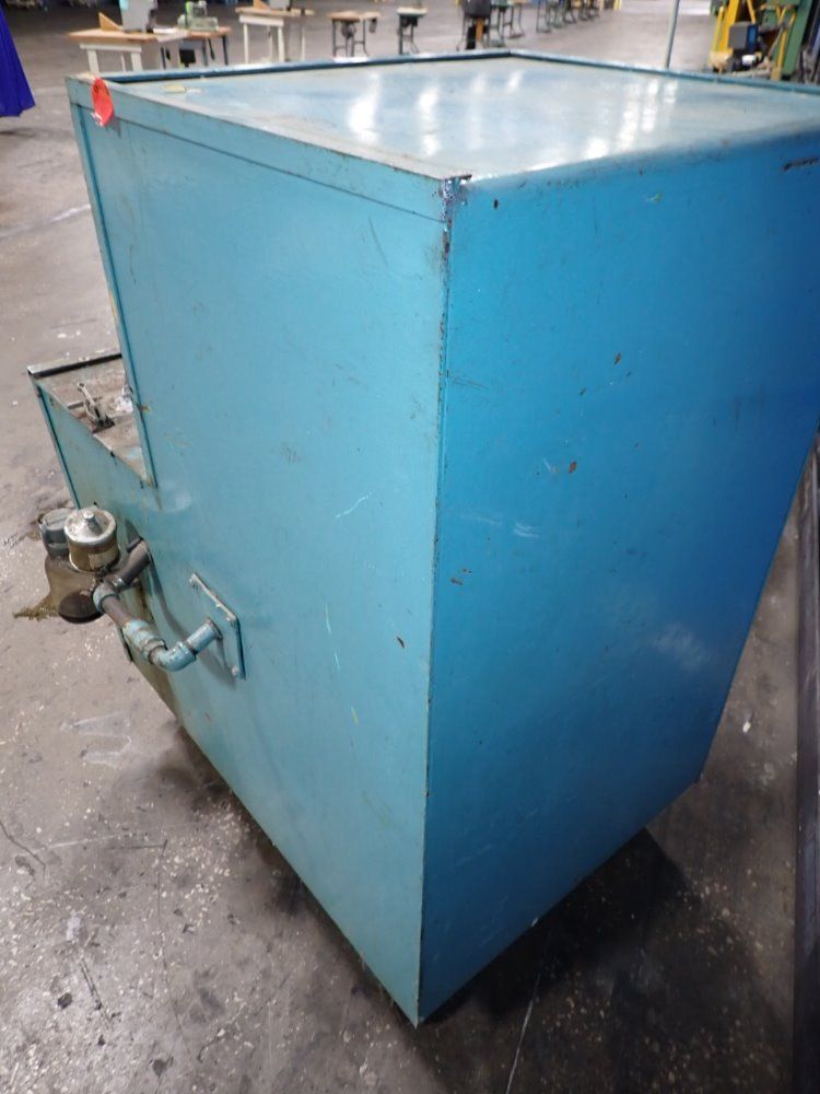 Thermo-dielectric Dielectric Machine