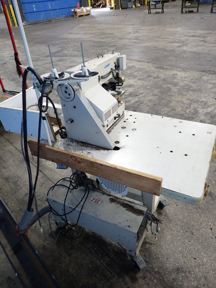 Juki/camatron Sewing Machine