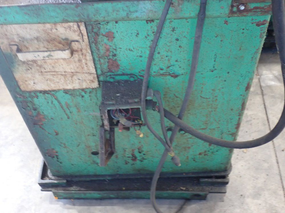 Do All 7.6a/20x143 Metal Cutting Bandsaw - C-9a