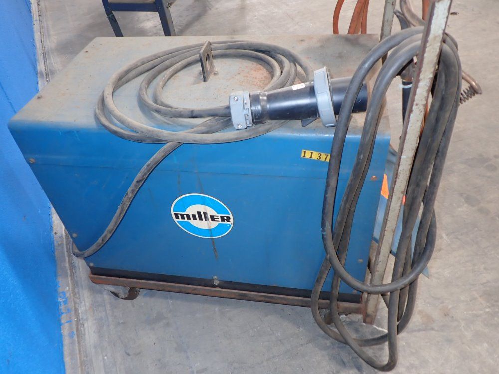 Miller 250 Amp Dialarc Hf 250 Amp Welder - Dialarc Hf