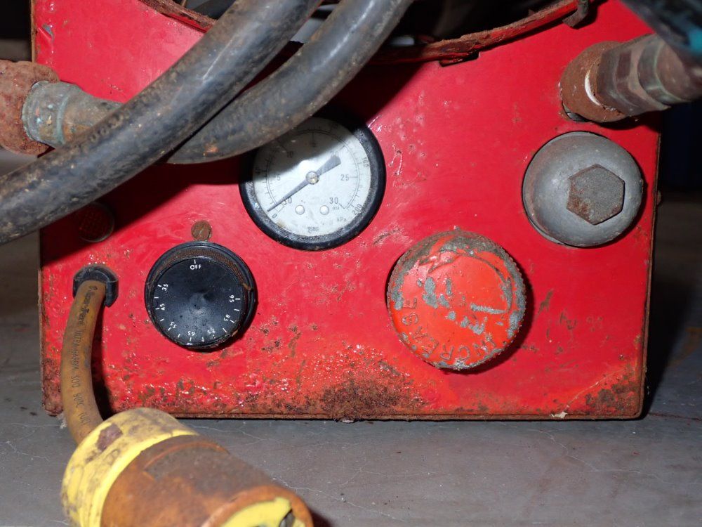 National Riverside 350,000 Btu Propane Heater - 3900fa