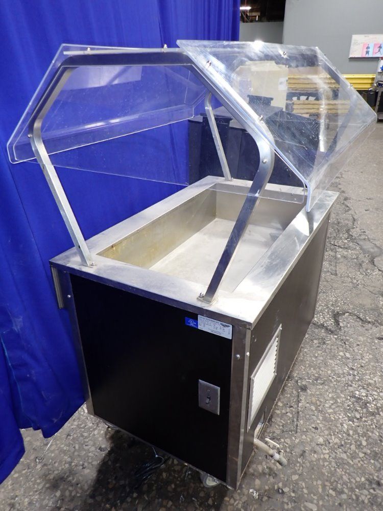 Vollrath Serving Station