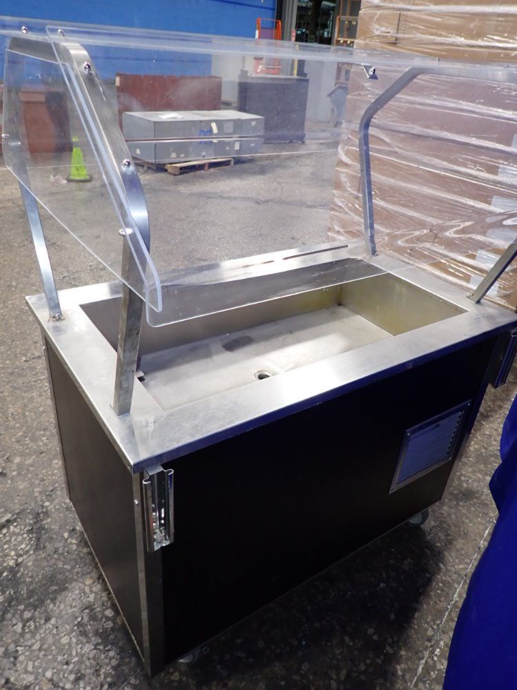 Vollrath Serving Station