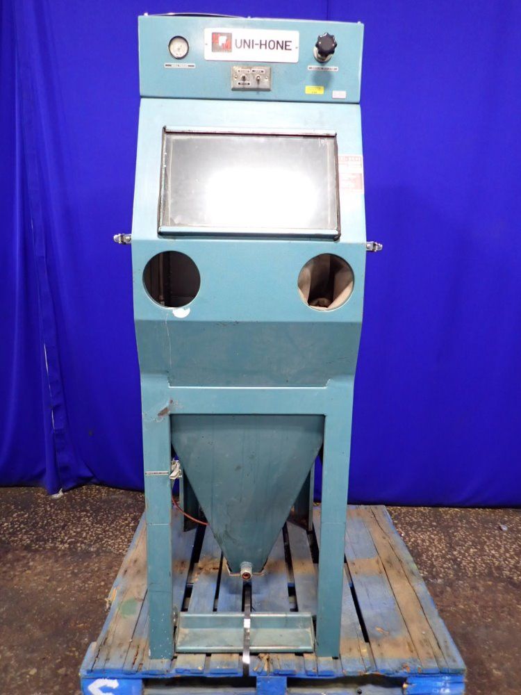 Uni-hine Blast Cabinet