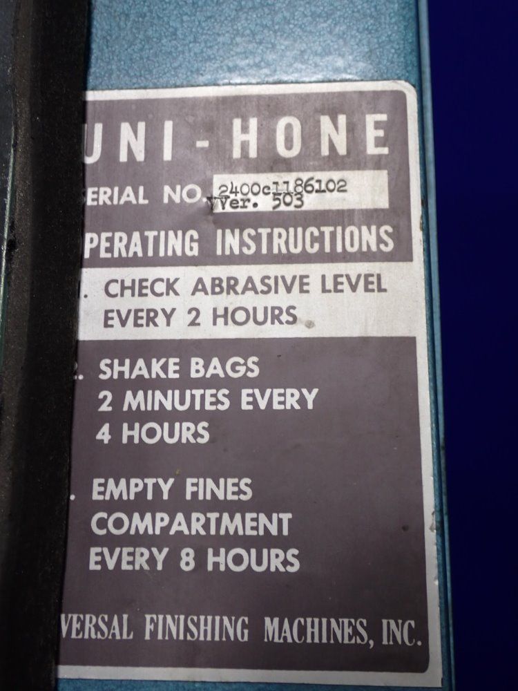 Uni-hine Blast Cabinet