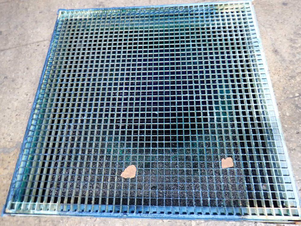 Menshen Container Services Stackable Spill Containmet Base