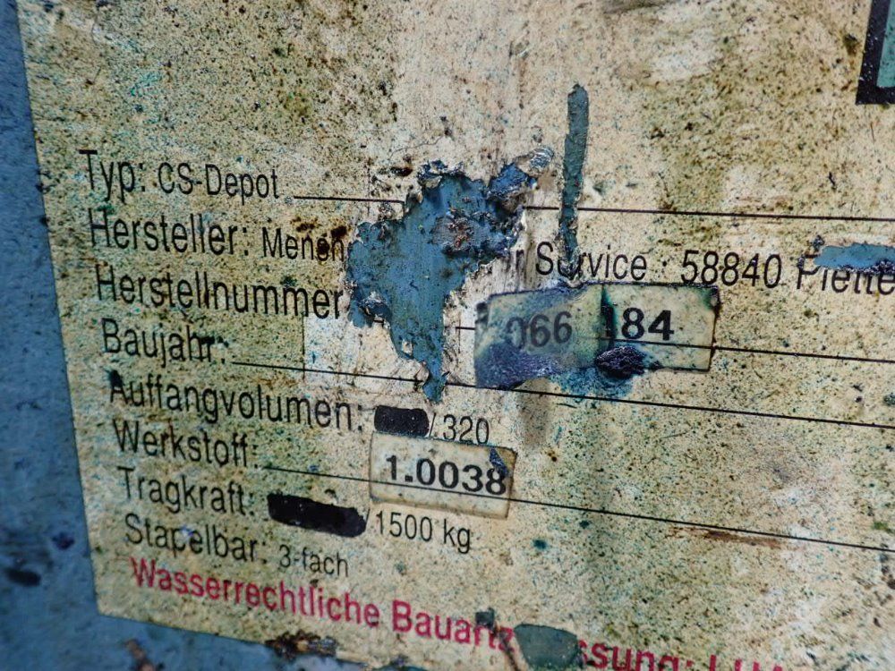 Menshen Container Services Stackable Spill Containmet Base